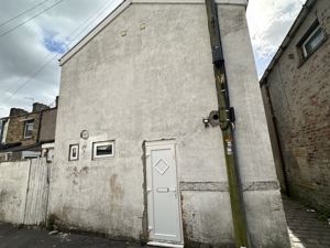 Photo 7- click for photo gallery